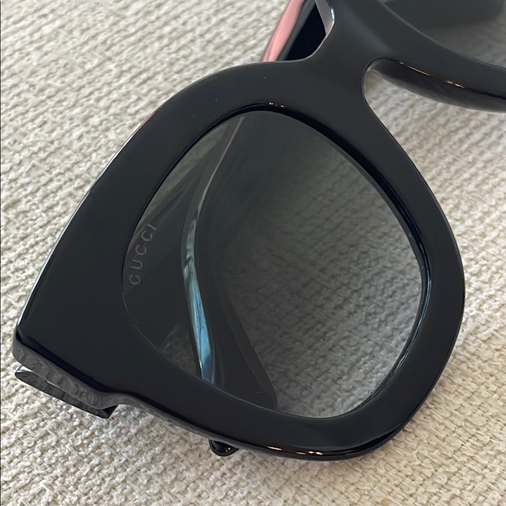 GUCCI cat eyes crystal sunglasses - Picture 12 of 15